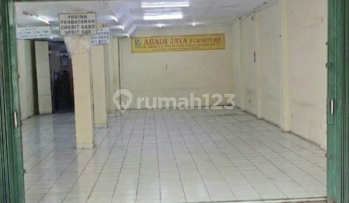 For Rent: Strategically Located Shop House Near Kemayoran Market, Central Jakarta