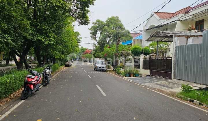 For Sale Plot on Kayu Putih Street, East Jakarta