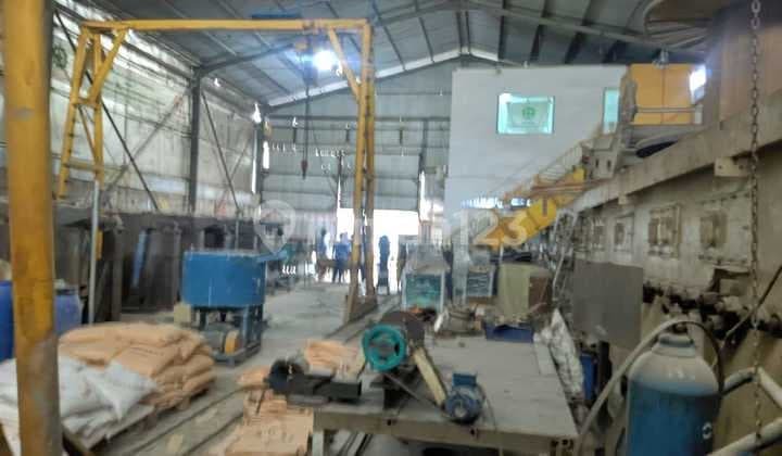 Warehouse + Office in Cakung, East Jakarta - Land Area 763M², Building Area 320M², Suitable for Workshop & Workshop!