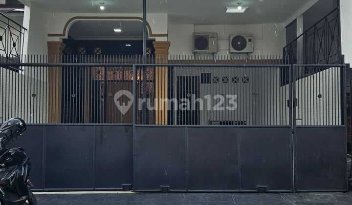 Dijual Rumah Full Renovasi di Pondok Kelapa Jakarta Timur