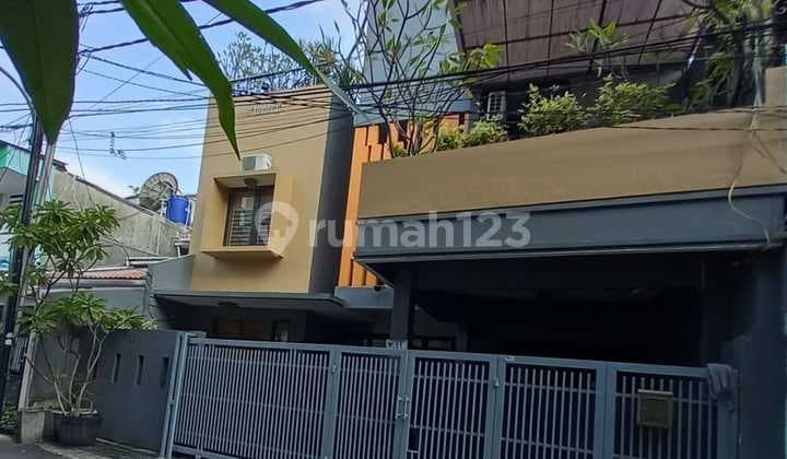 For Sale Spacious Ready-to-Live House in Tebet Asem Baris, South Jakarta