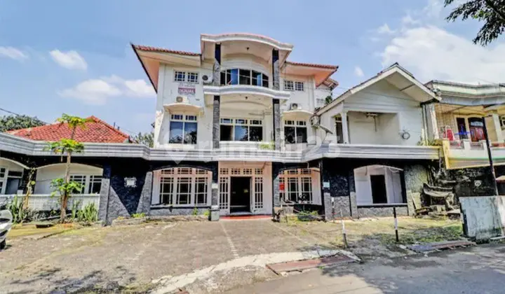 Hot Deal! Soekarno Hatta, Buah Batu. Hotel Aktif 3 Lantai di Kota Bandung