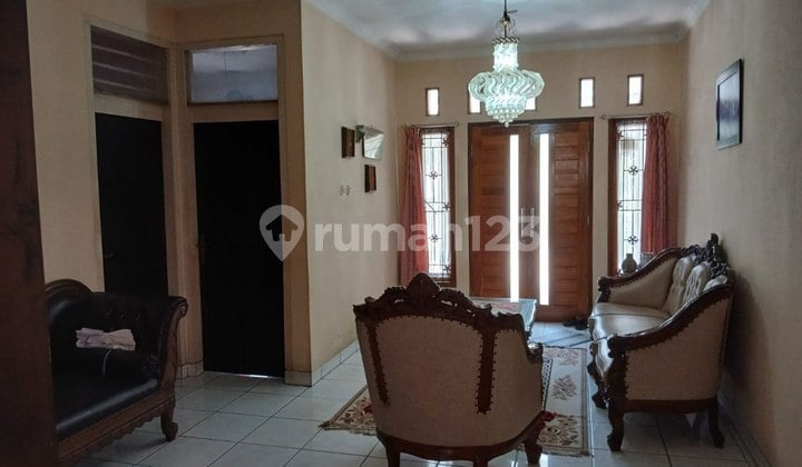 Komplek Binamarga, Bina Harapan, Arcamanik. Rumah Luas Siap Huni di Kota Bandung