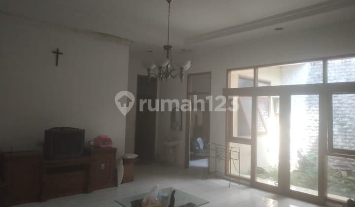 Murah. Rumah Siap Huni di Komp. Srimahi Baru, Bkr, Buahbatu, Pusat Kota, Bandung