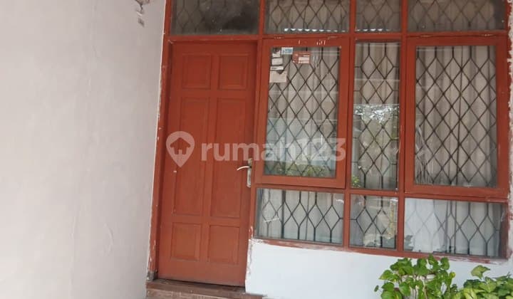 KOMP GRIYA BUKIT MAS, CIKUTRA. READY-TO-OCCUPY HOUSE IN BANDUNG CITY.