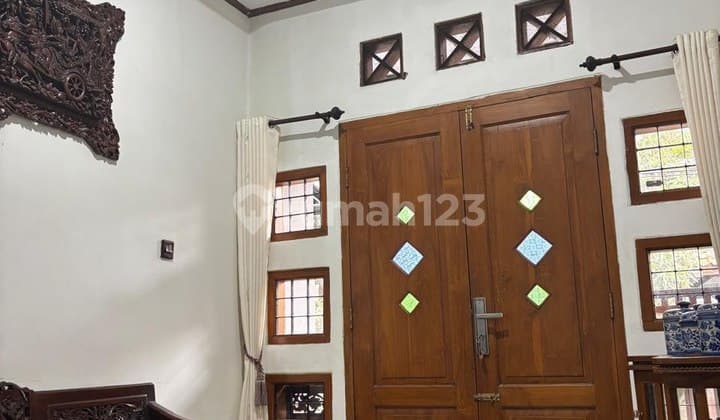 Komplek Pasir Pogor, Ciwastra. Rumah 2 Lantai Siap Huni di Kota Bandung