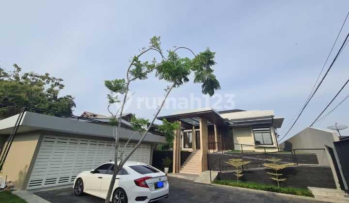 Luxury Mountain View House in Salatiga