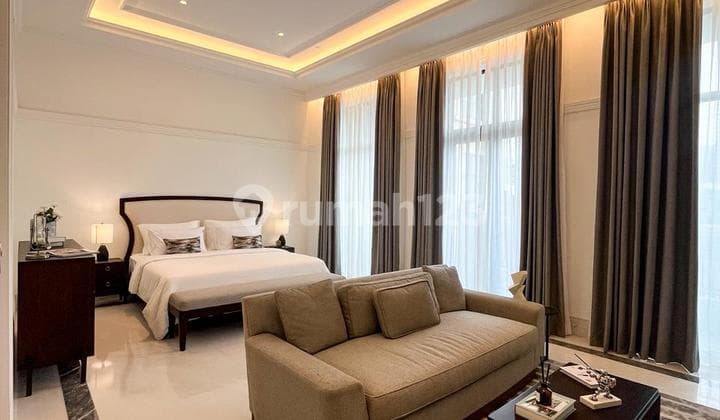 For Sale Luxurious Apartment Le Parc CBD Area, Strategic Location in Central Jakarta, Semi-Furnished