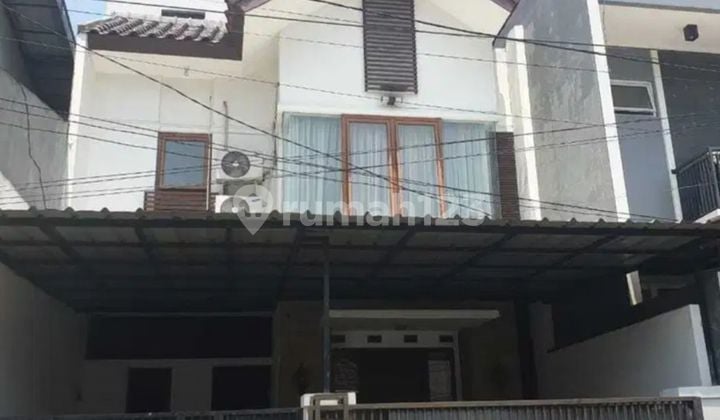 Comfortable and Safe House in Strategic Location Jati Padang.