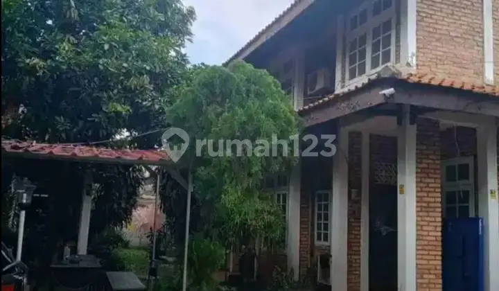 Lokasi Area Komersil Letak Sangat Strategia.