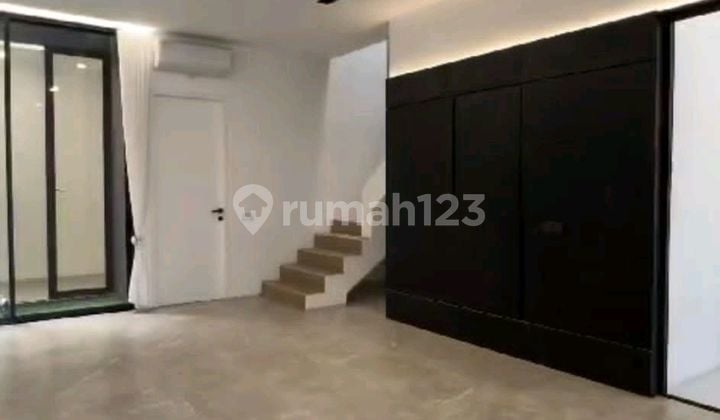 Rumah Baru 2m An Di Raya Kutisari ,surabaya Kota