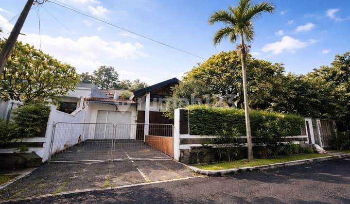 House Land Calculation in Premium Mega Cinere Complex Strategic Location Easy Access to MRT & Toll Gate One Gate System Flood-Free