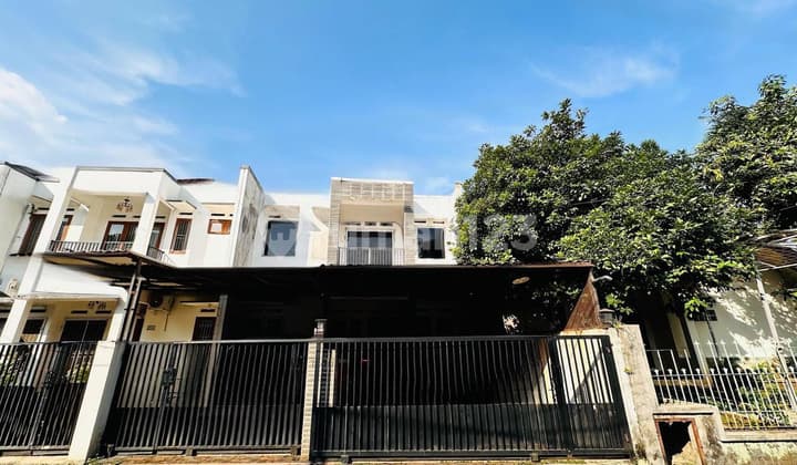 Termurah di Cirendeu Rumah Cantik Siap Huni Bebas Banjir Dekat ke Lebak Bulus Akses Mudah ke MRT Dekat Pintu Tol