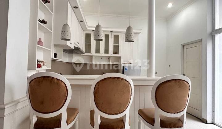 Dijual Rumah Furnished 2 Lantai Murah Dalam Cluster Dekat Stasiun Rawa Buntu Bsd City