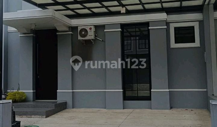 American Style House in Citraland, Well-Maintained and Ready to Occupy American Style House in Citraland, Well-Maintained and Ready to Occupy