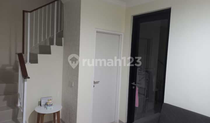 Rumah Minimalis Terawat Di Citraland Northwest Lake Lokasi Tenang