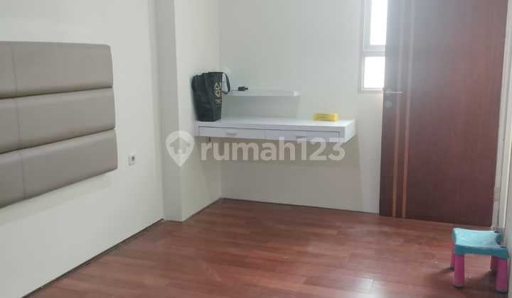 Kertajaya Peak 3 Bedrooms Fully Furnished Renovated Ready to Occupy