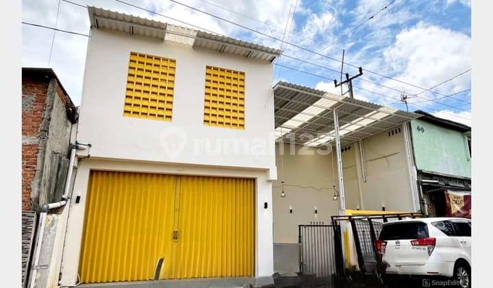 Rumah kos kosan furnished 2lt luas 12x31 376m 27KT Karawang Timur