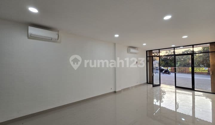 Ruko Siap Huni Strategis, Shm Di Pingir Jalan Utama Pondok Gede