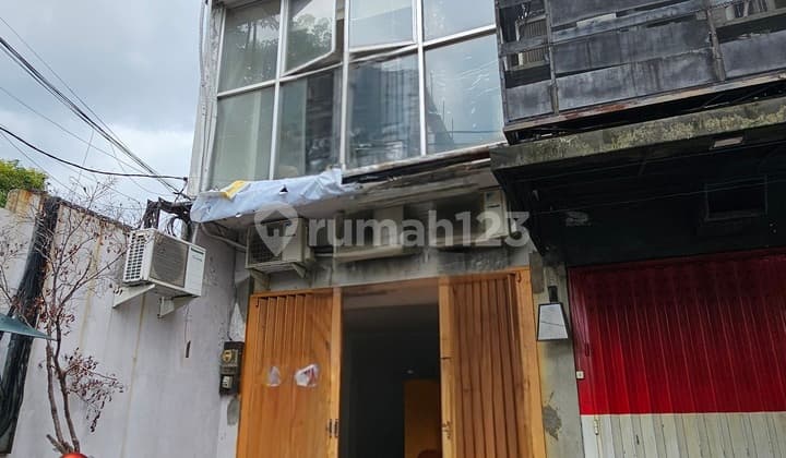 Ruko 3 Lantai Area Diponegoro Surabaya Cocok Untuk Segala Usaha