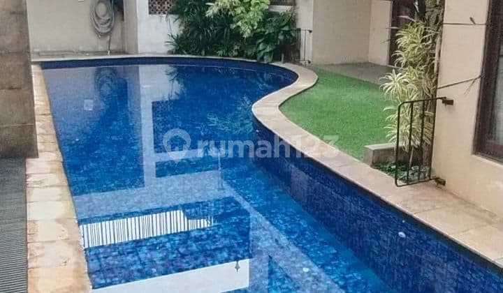 Rumah Mewah Cluster Ada Kolam Renang Pribadi Di BSD The Green
