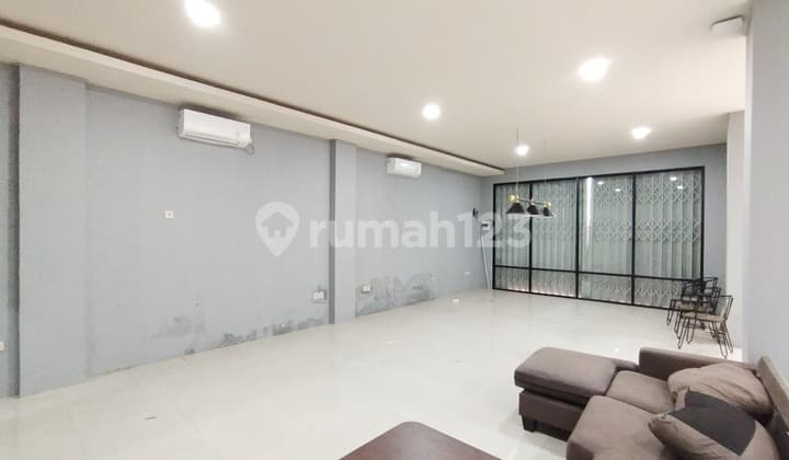 Ruko Siap Pakai Lok. Sangat Bagus Di Anggrekloka Bsd Dkt Hospital