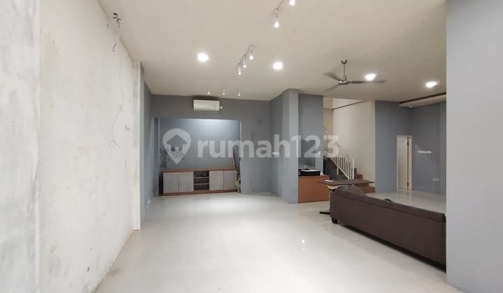 Ruko Siap Pakai Lok. Sangat Bagus Di Anggrekloka Bsd Dkt Hospital