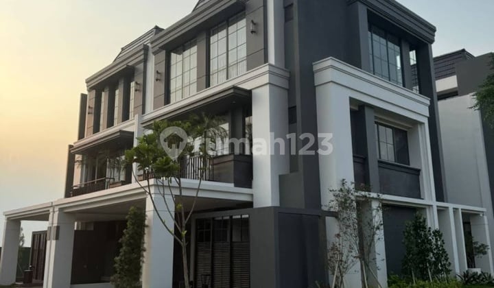 Rasakan Bahagianya Tinggal Di Lingkungan Bangsawan Di Rumah Mewah Baru Cluster Armont Bsd City. Dekat Ke Mall Eastvarra Dan Akses Mudah Ke Gading Serpong. Mau Cek Jadwal Visit Unitnya ?
