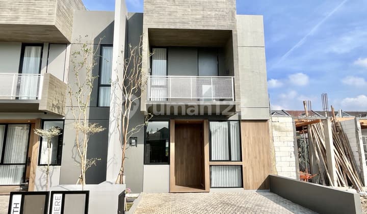 SHM Rumah Baru Mewah Area Merr Rungkut Mewah Free Dp