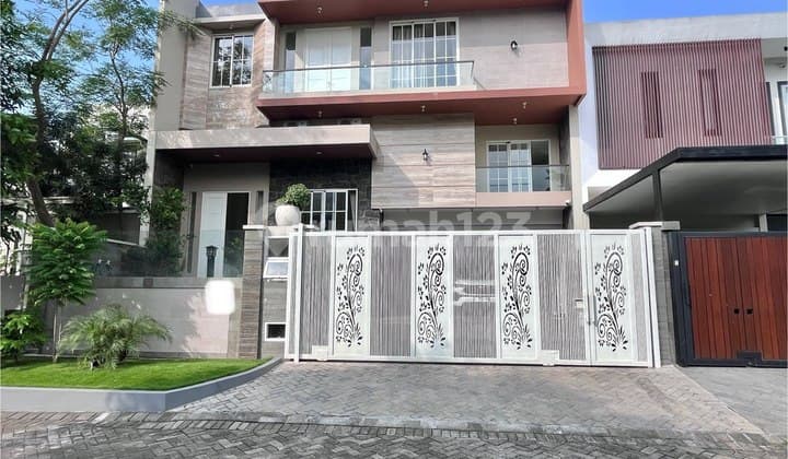 RUMAH ELEGANT Citraland area Golf High Ceiling 2 Lantai