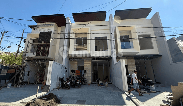 New Hook Araya 2 Floor Southwest Minimalist Modern 4 BR