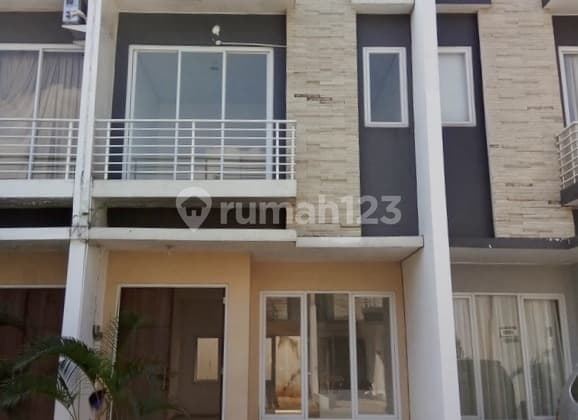 Rumah 2lt Bagus Dlm Cluster Bbs Banjir Lok.tenang di Joglo. 15022