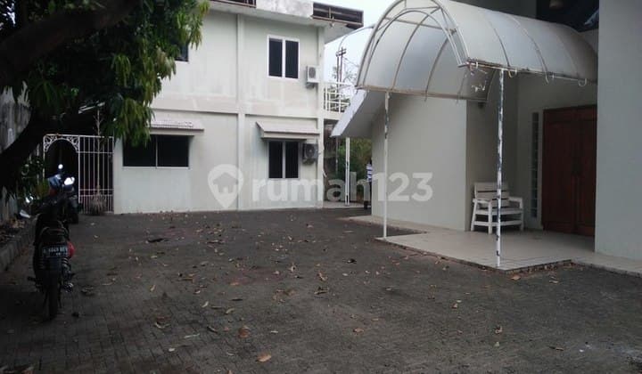 Rumah di Tomang kudesak cck utk kantor gudang kecil, dll . 20678