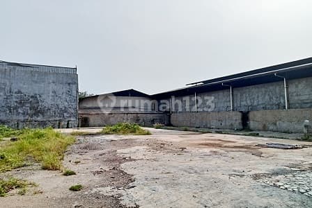 Tanah 1500m2 daerah pergudangan mudah diakses di Cengkareng. 20703