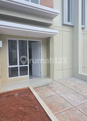 Rumah Baru Lingk. Tenang, Aman di Paradise 2, Serpong. 16120