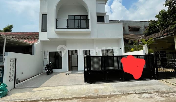 For Sale New House, American Classic Styles. in Kencana Loka BSD City