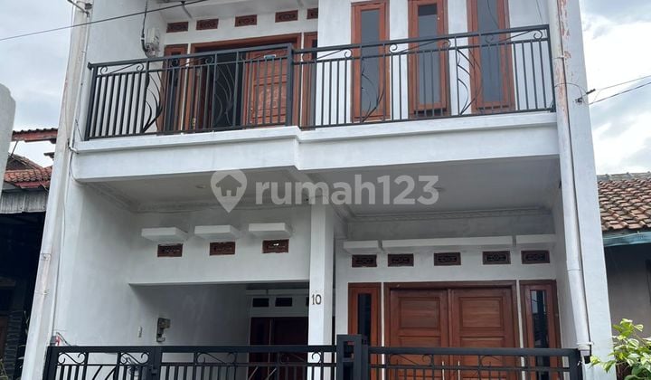 Disewakan Rumah 2 Lantai Nyaman di Cimahi