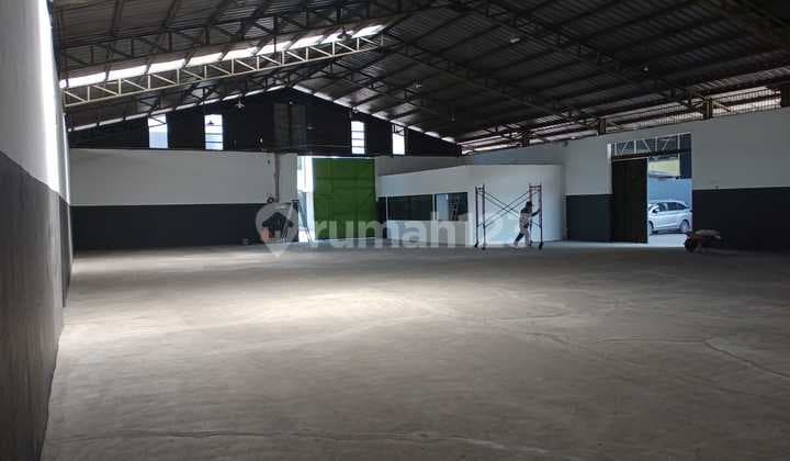 Gudang di Soekarno Hatta