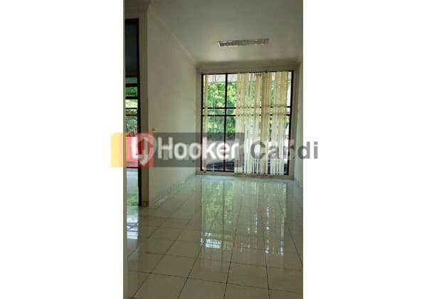 Rumah di Wr Supratman Semarang