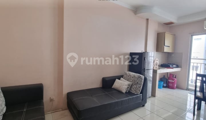 Sewa Apartemen Furnished 2 BR di Mediterania Garden Residences 2