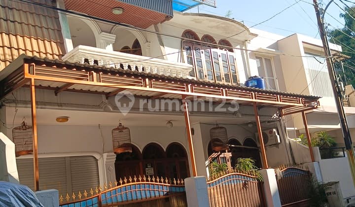 Rumah Tomang Palmerah 2 Lantai Njop Lt 137m