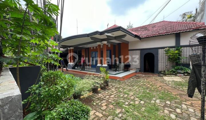 Rumah Di Kebayoran Baru, Jkt Sel Disewakan buat kantor,tempat tinggal