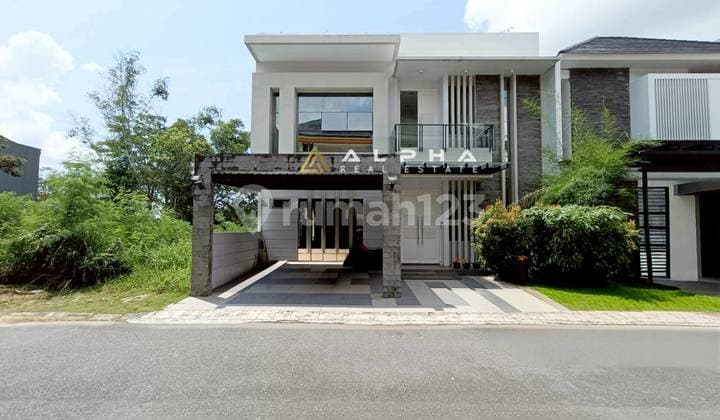 Dijual Cepat Rumah Mewah di Sukajadi Batam Full Furnished Belakang View Golf