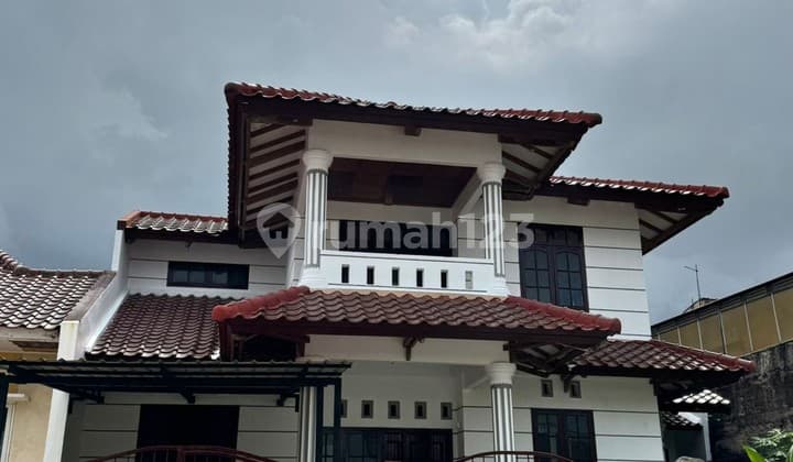 Dijual Rumah 2 Lantai Full Renovasi Kawasan Top 100 Batam Centre