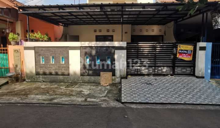 Dijual Rumah Murah 1,5 Lantai Pinggir Jalan Raya Cisauk Tangerang Lal Bagus Siap Huni