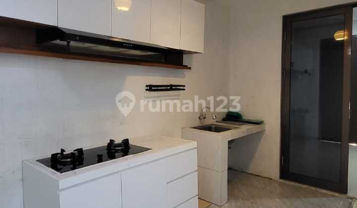 For Rent 2-Story House in Fortune Terrace Cluster, Graha Raya, Good Condition, Ready to Occupy Rie