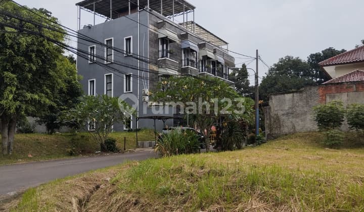 Dijual Tanah Hoek Cluster Giri Loka BSD Tangerang Strategis Siap Bangun Hadap Barat- Utara Sel
