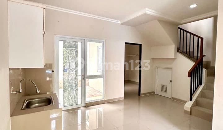 For Sale: 2-Story House in Alegria BSD Tangerang, Nice, Ready to Occupy, Beautiful