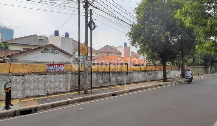 Lokasi Strategis, Bentuk Tanah Kotak , Lingkungan Tenang