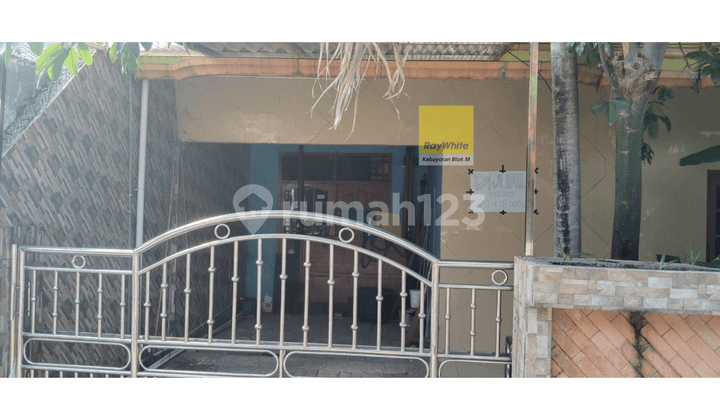 For Quick Sale: Depok Jaya House, Depok 1